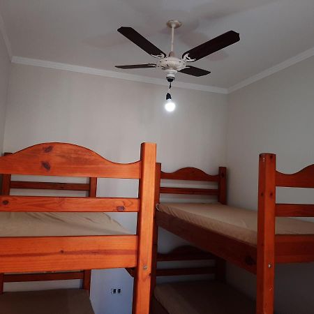 הוילה קרגואטטובה Casa Com Piscina Na Martim De Sa מראה חיצוני תמונה