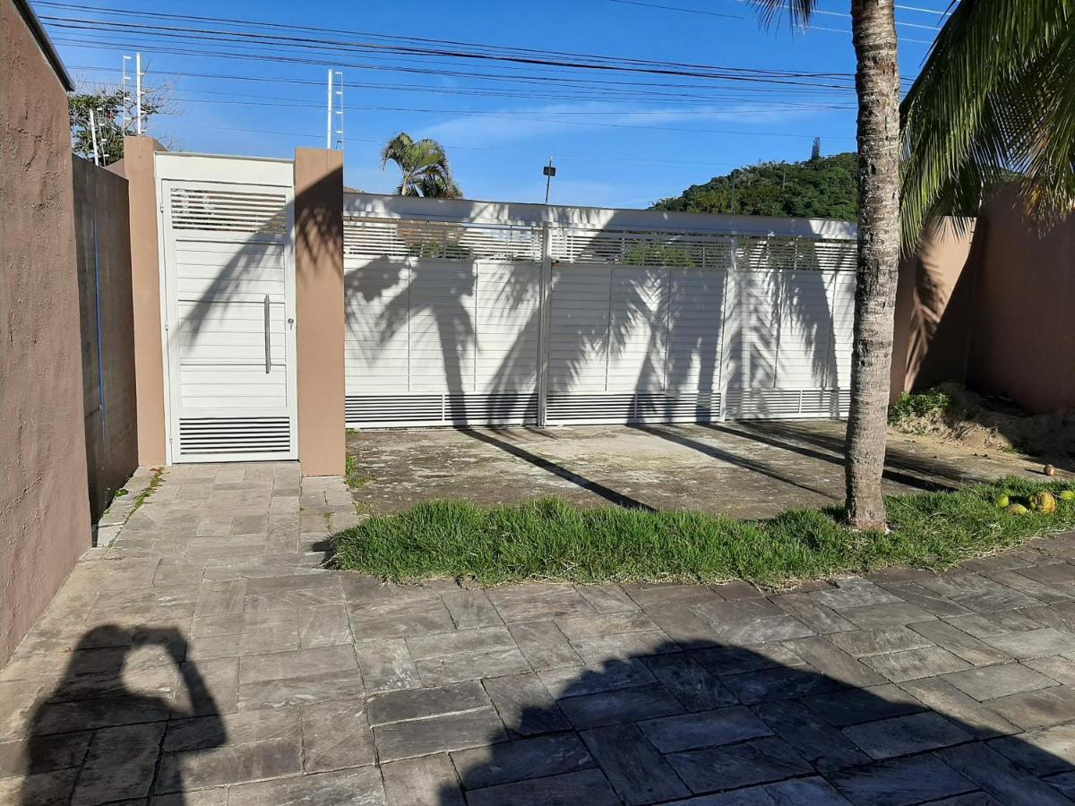 הוילה קרגואטטובה Casa Com Piscina Na Martim De Sa מראה חיצוני תמונה