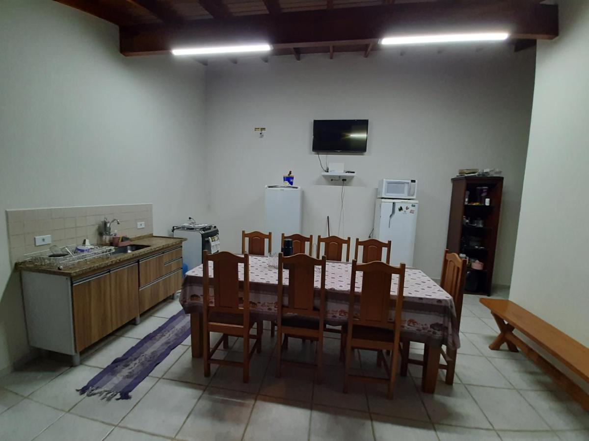 הוילה קרגואטטובה Casa Com Piscina Na Martim De Sa מראה חיצוני תמונה