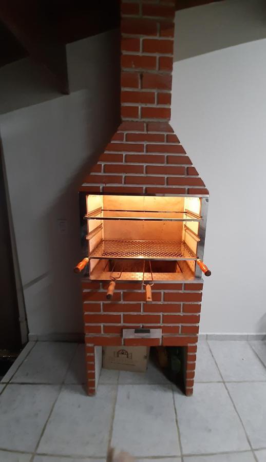 הוילה קרגואטטובה Casa Com Piscina Na Martim De Sa מראה חיצוני תמונה