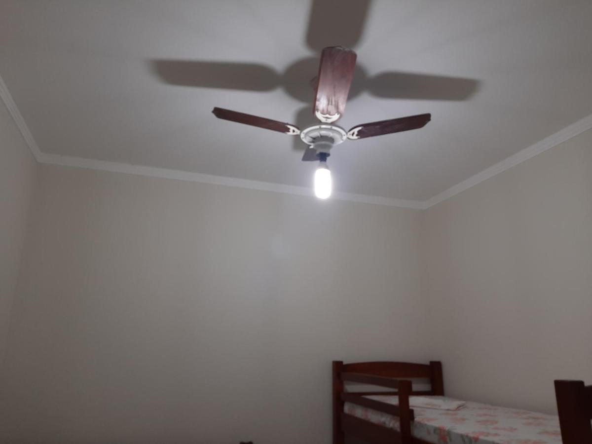 הוילה קרגואטטובה Casa Com Piscina Na Martim De Sa מראה חיצוני תמונה