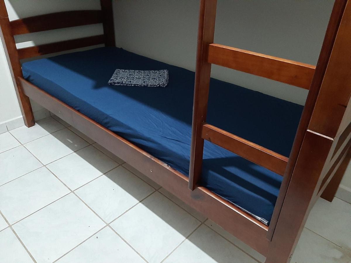 הוילה קרגואטטובה Casa Com Piscina Na Martim De Sa מראה חיצוני תמונה